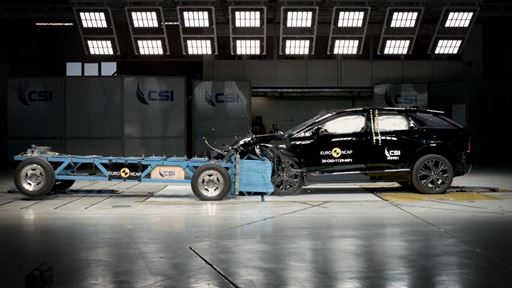 Cadillac Optiq Mobile Progressive Deformable Barrier test 2025