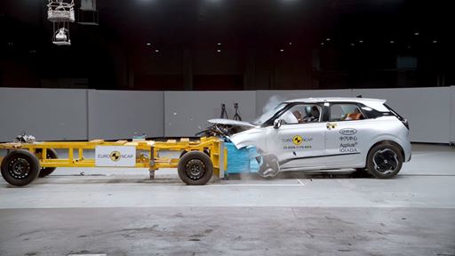 Dongfeng BOX Mobile Progressive Deformable Barrier test 2025