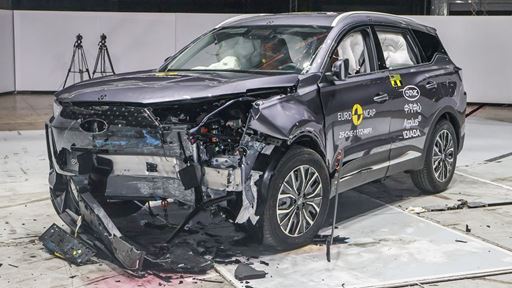 CHERY TIGGO 7 Mobile Progressive Deformable Barrier test 2025 after crash