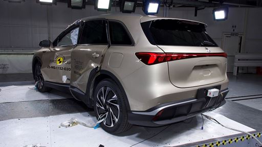 MG MGS6 EV Side Pole test 2025 after crash