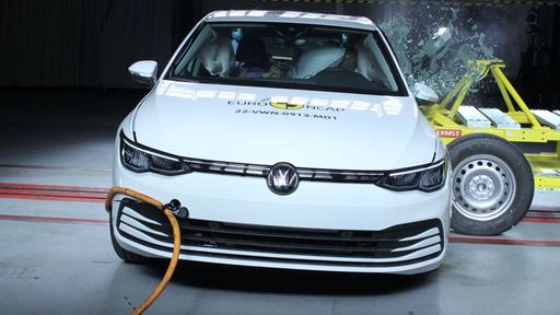VW Golf Side Mobile Barrier test 2022