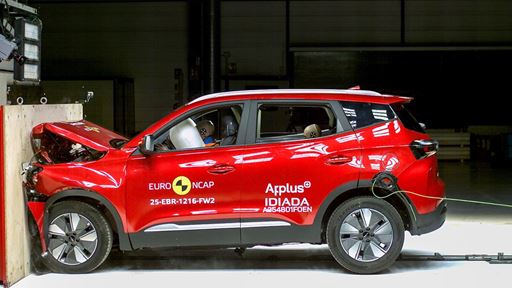 EBRO s400 Full Width Rigid Barrier test 2025