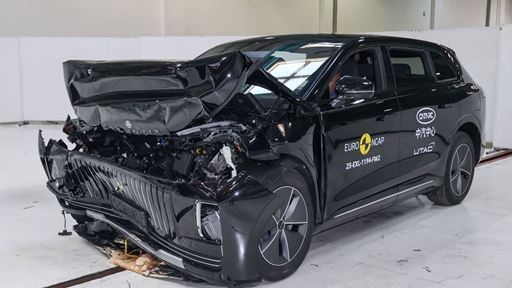 EXLANTIX ET Full Width Rigid Barrier test 2025 after crash