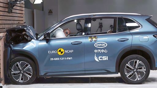 GEELY STARRAY EM i Full Width Rigid Barrier test 2025