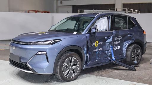 GEELY STARRAY EM i Side Mobile Barrier test 2025 after crash