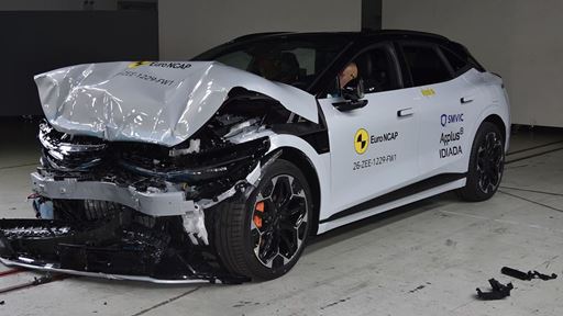 ZEEKR 7GT FW test 2026 after crash