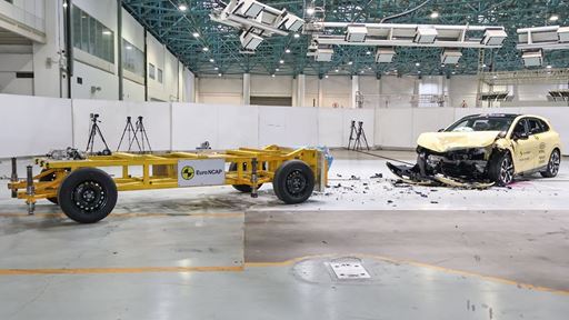 Leapmotor B05 MPDB test 2026 after crash