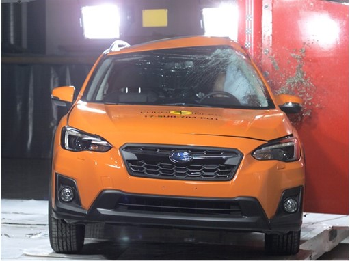 Subaru XV - Pole crash test 2017