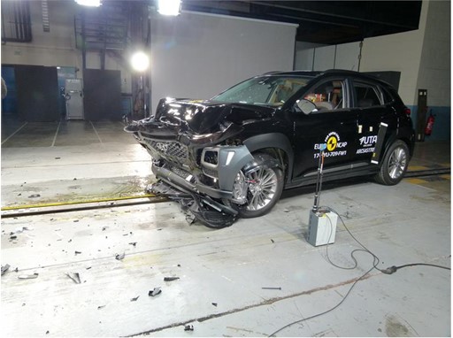 Hyundai KONA - Frontal Full Width test 2017 - after crash