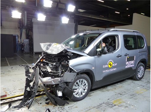 Opel/Vauxhall Combo - Frontal Full Width test 2018 - after crash