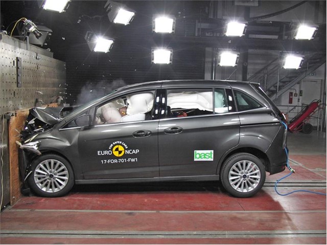 Euro Ncap Newsroom Ford Grand C Max Frontal Full Width Test 17