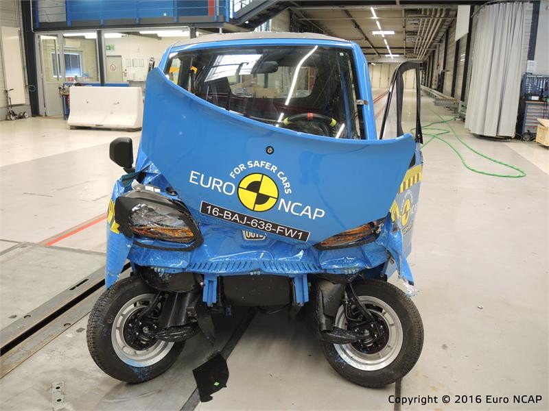 Bajaj Qute