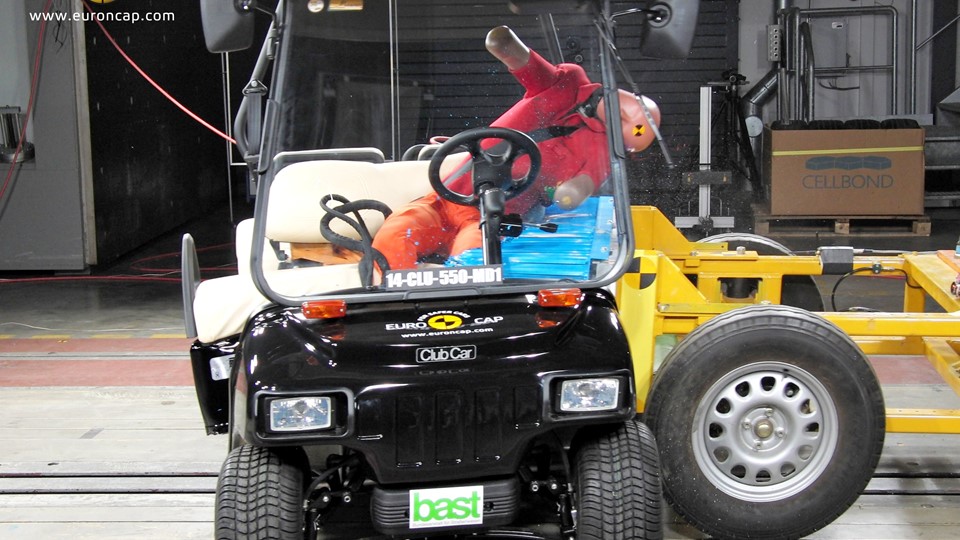 Club Car Villager 2+2 LSV - Side crash test 2014
