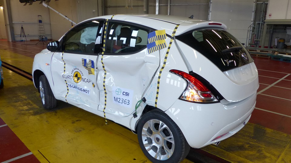 Lancia Ypsilon - Side crash test 2015 - after crash