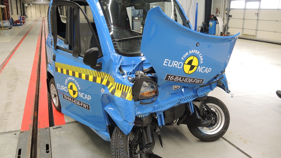 Bajaj Qute Frontal crash test 2016 - after crash
