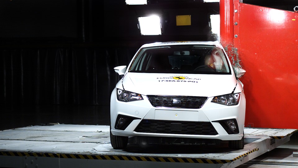 Seat Ibiza - Pole crash test 2017