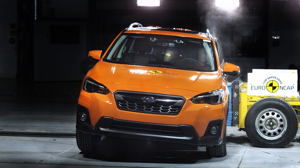 Subaru XV - Side crash test 2017