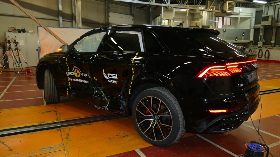 Audi Q8 Side crash test 2019 after crash