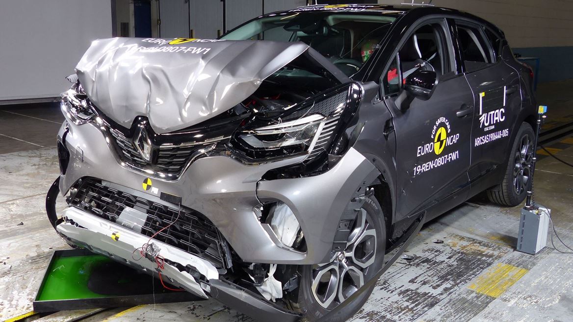 Renault Captur - Frontal Full Width test 2019 - after crash