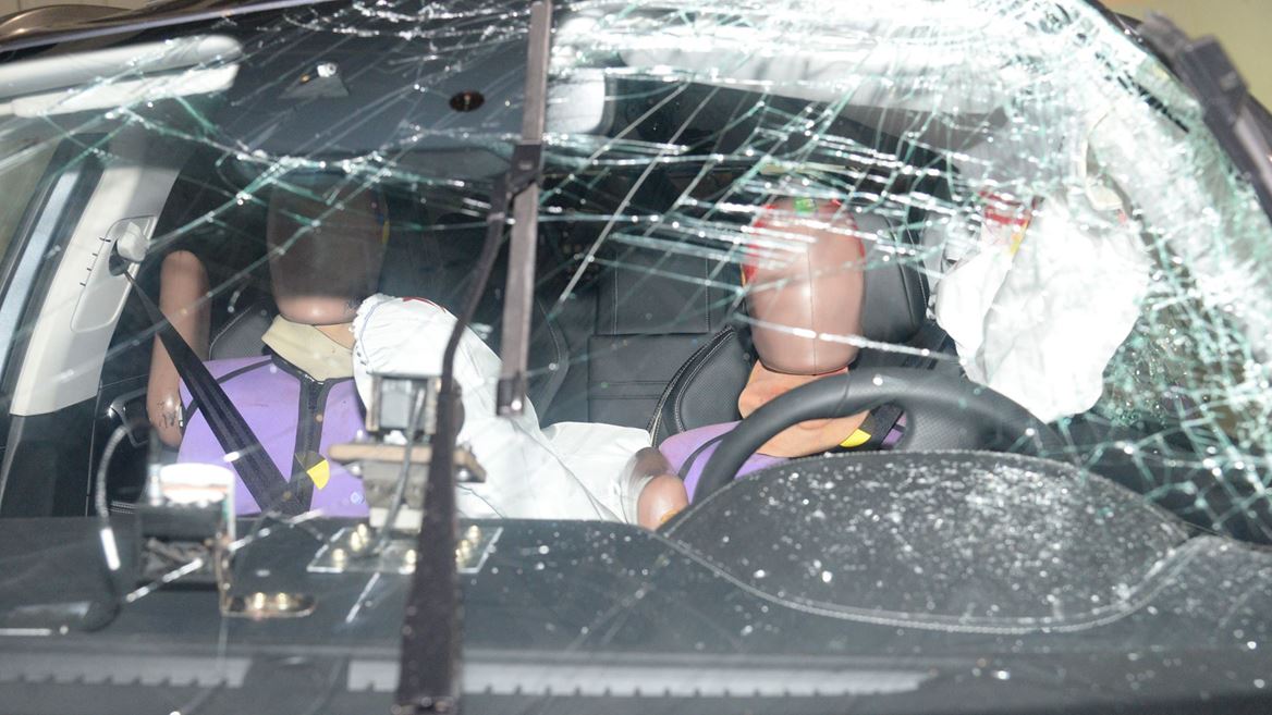 MG Marvel R - Far-Side impact test 2021 - after crash