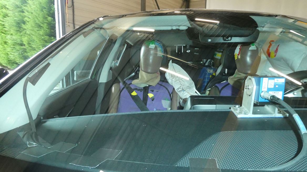 Kia EV6 FarSide impact test 2022 after crash