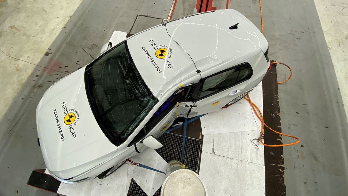 VW Golf - Side Pole test 2022 - after crash