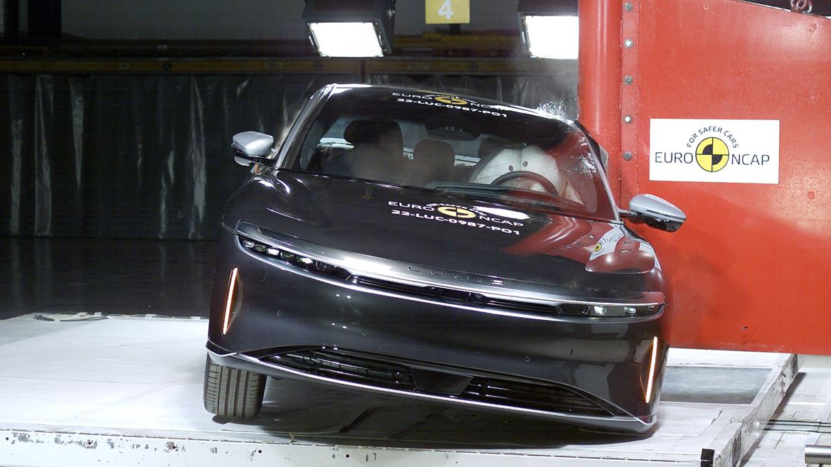Lucid Air - Side Pole test 2022