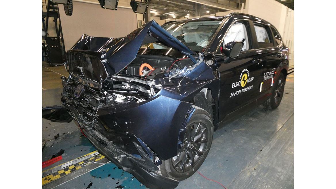 Honda CR V Full Width Rigid Barrier test 2024 after crash