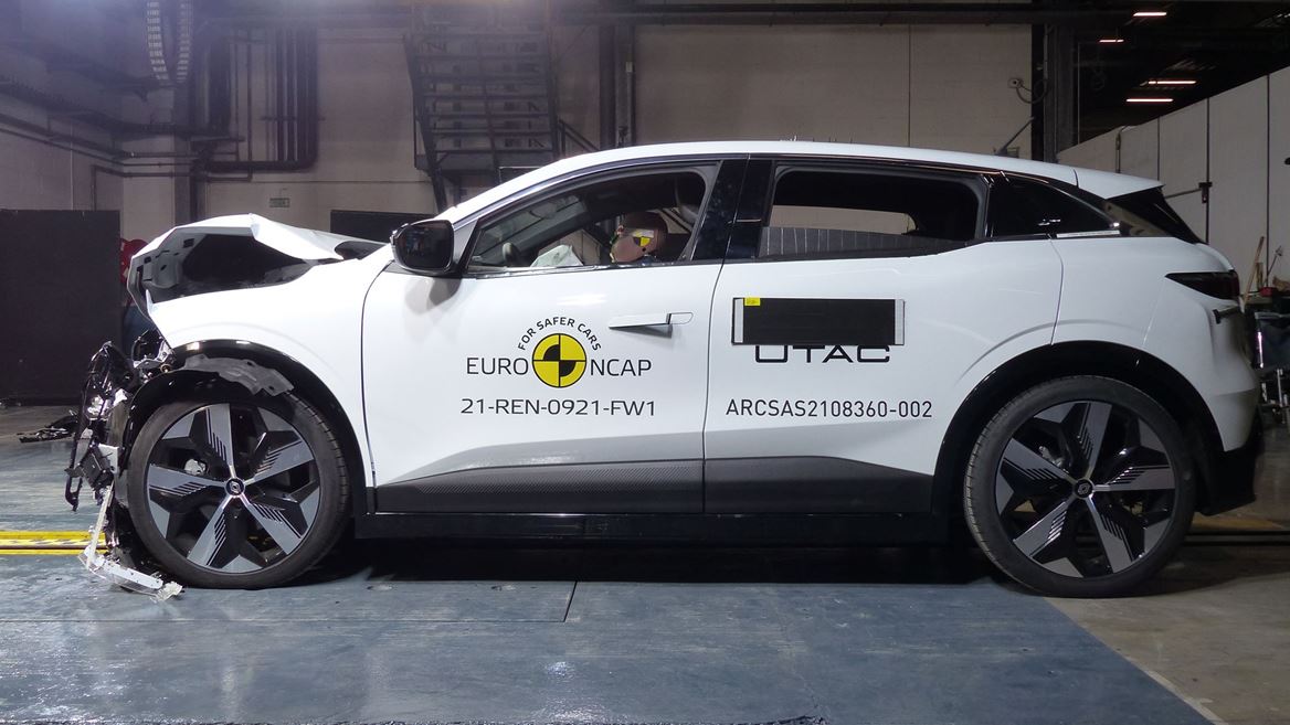 Renault Megane E Tech Full Width Rigid Barrier test 2022 after crash