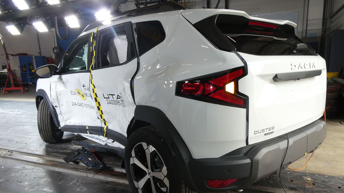 Dacia Duster Side Mobile Barrier test 2024 after crash