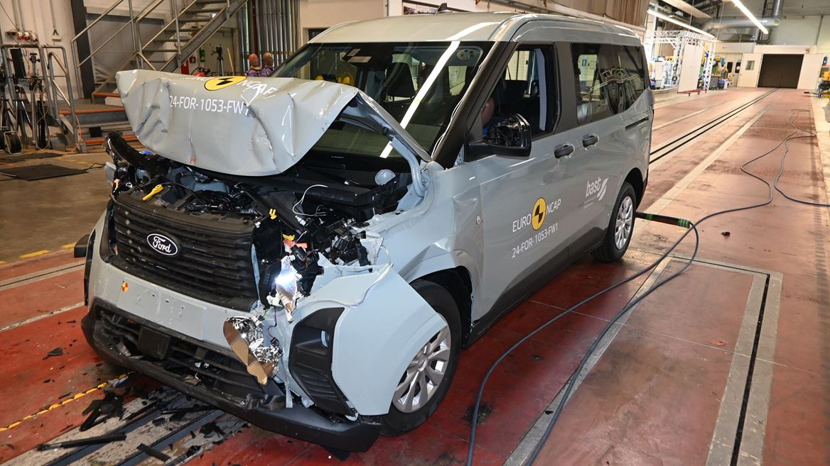 Ford Tourneo Courier Full Width Rigid Barrier test 2024 after crash