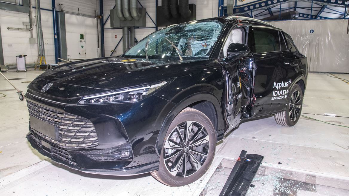 MG HS Side Pole test 2024 after crash