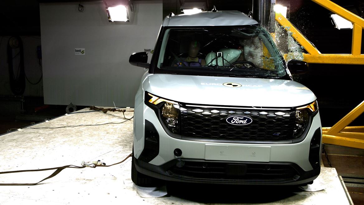 ford tourneo courier bev 2025 1178 PO