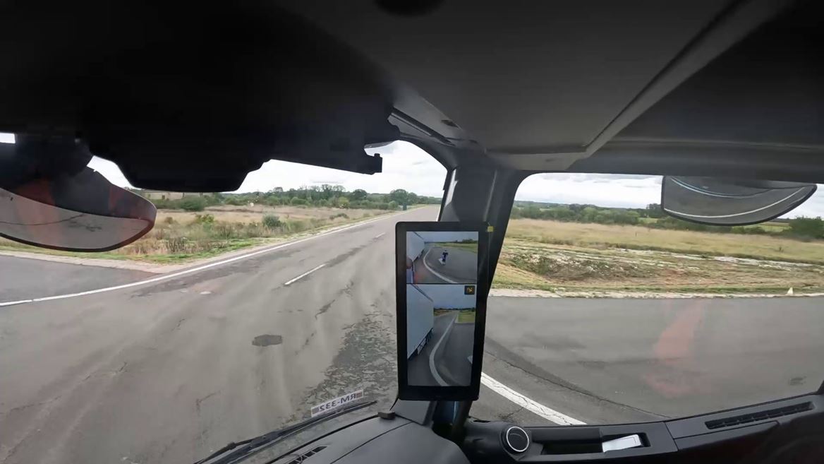 Renault Trucks T 4x2 Tractor Unit Commercial Truck Safety Tests 2025