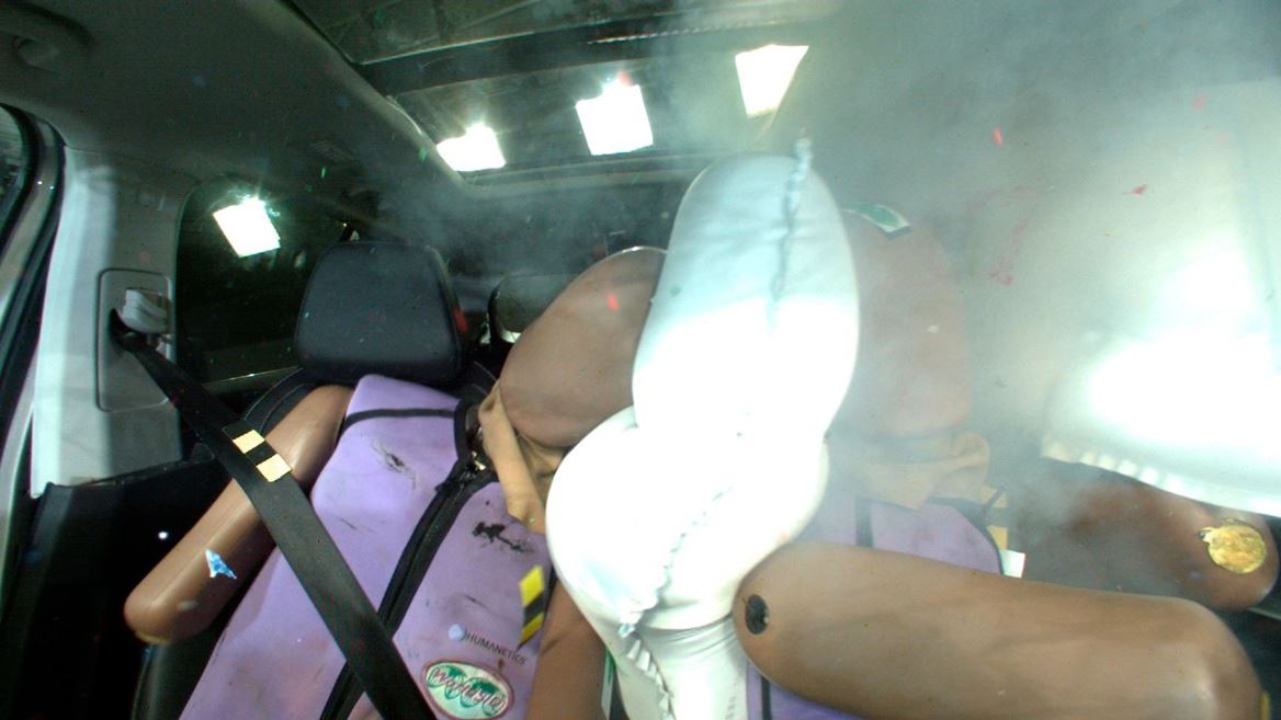 MG MGS9 PHEV Far Side impact test 2025