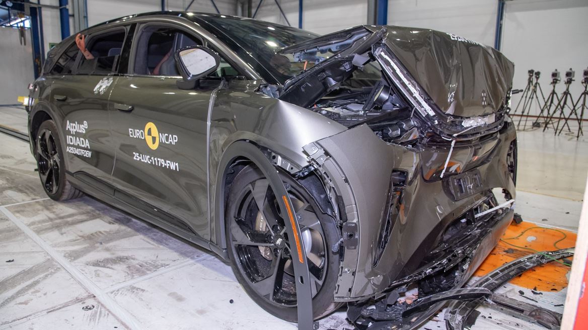 Lucid Gravity Full Width Rigid Barrier test 2025 after crash