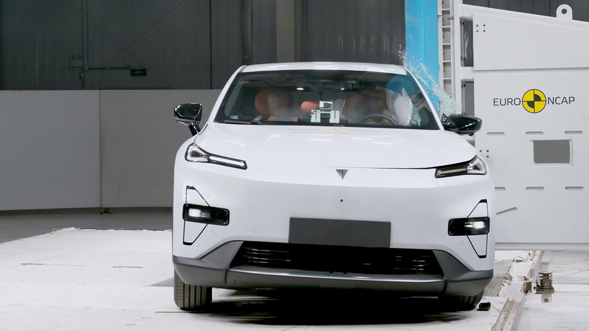 Deepal S05 Side Pole test 2025