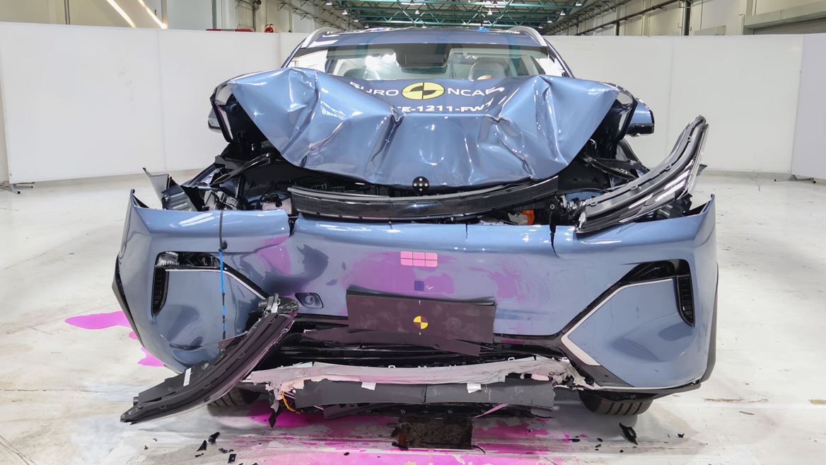 GEELY STARRAY EM i Full Width Rigid Barrier test 2025 after crash