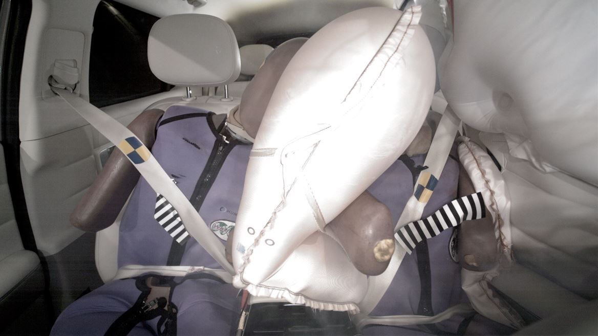 Hyundai NEXO Far Side impact test 2025