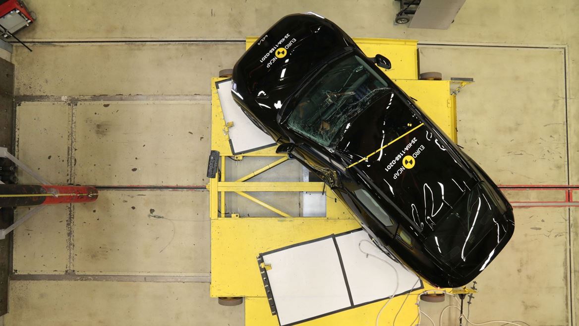Kia EV4 Side Pole test 2025 after crash