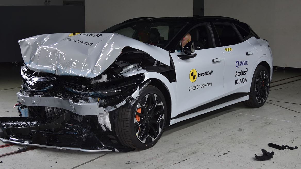 ZEEKR 7GT FW test 2026 after crash