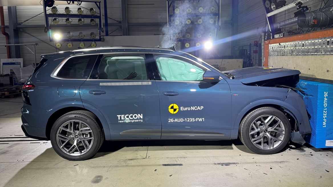 Audi Q7 FW test 2026 after crash