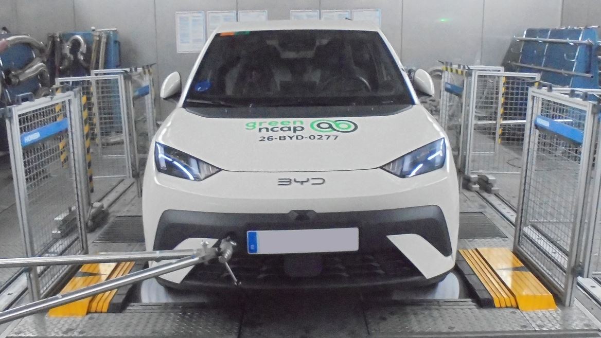 BYD DOLPHIN SURF 2026 test picture