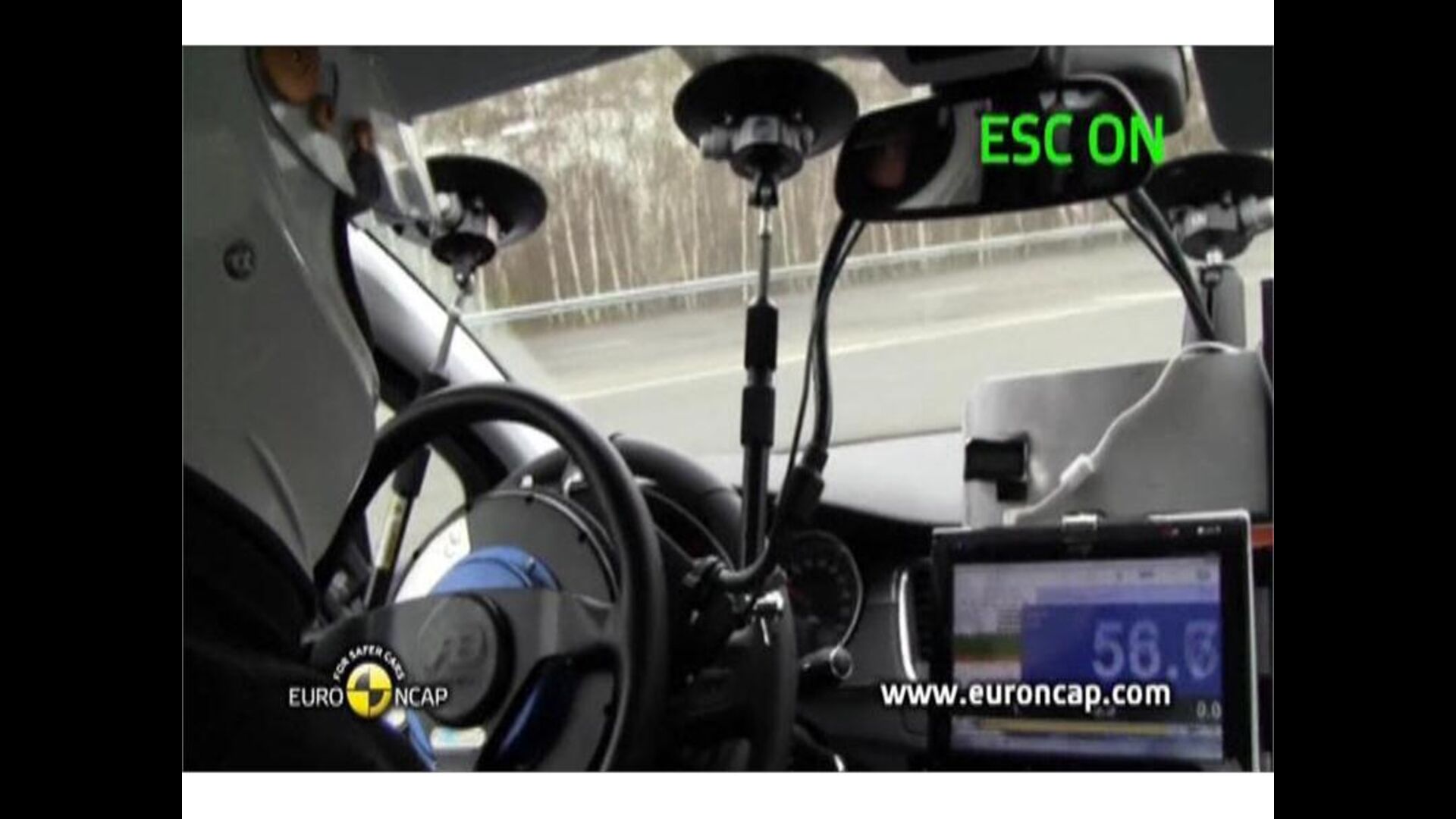 Peugeot 508 – ESC Test 2011
