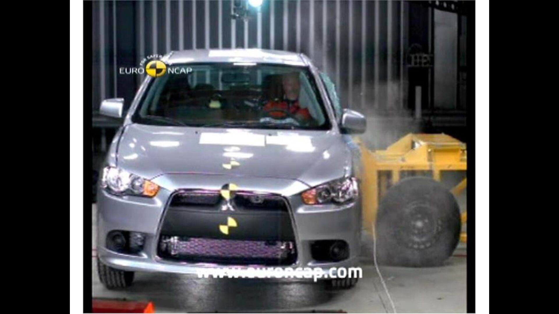 MITSUBISHI Lancer 2009 - Crash Tests 2009