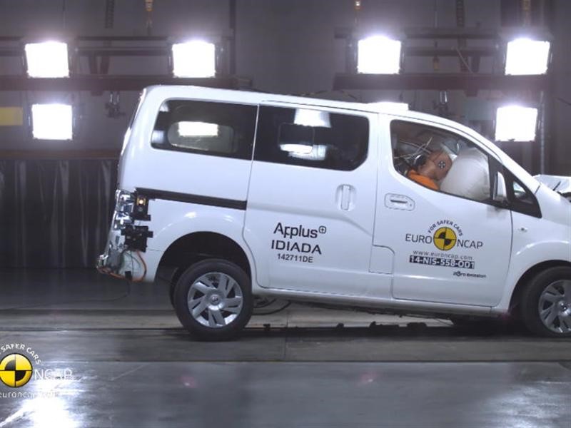Nissan e-NV200 Evalia - Crash Tests 2014