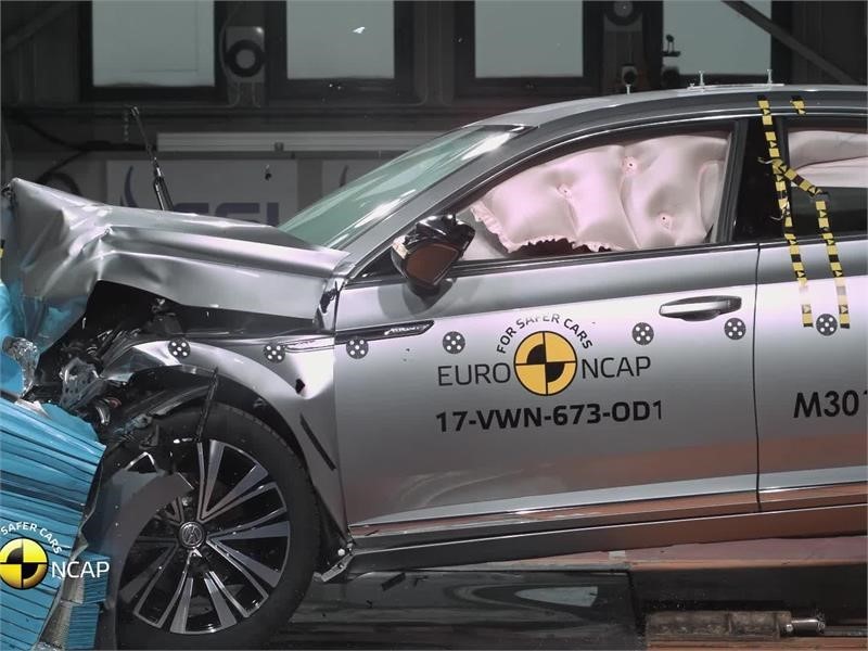 VW Arteon- Crash Tests 2017