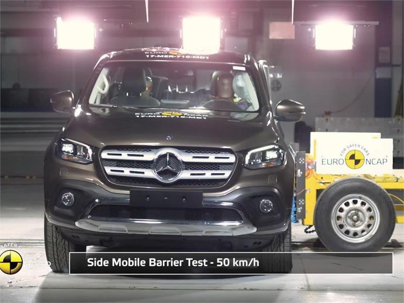 Mercedes-Benz X-Class - Crash Tests 2017