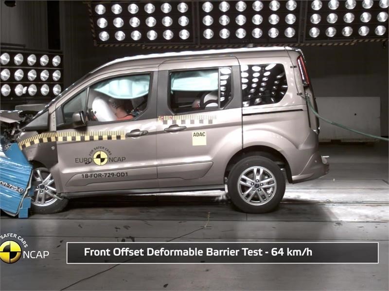 Ford Tourneo Connect - Crash Tests 2018