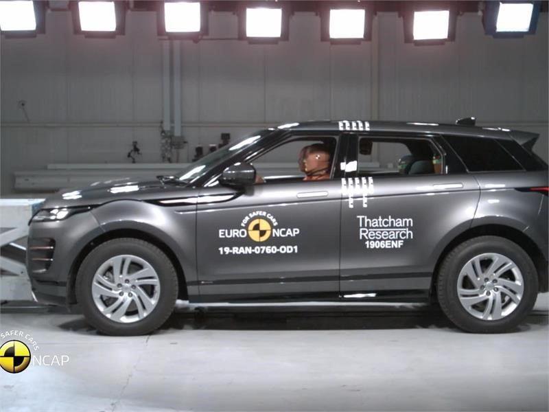 Range Rover Evoque - Crash Tests - 2019